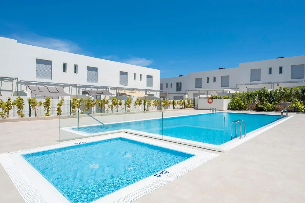 Medano4You Beachwalk Holiday Home Эль-Медано Испания