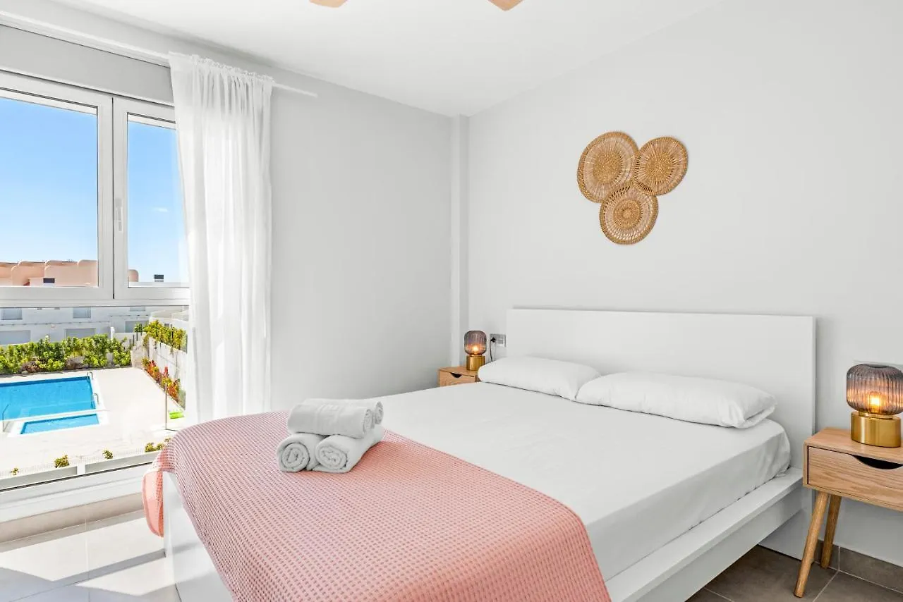Medano4You Beachwalk Holiday Home El Médano 0*,  İspanya